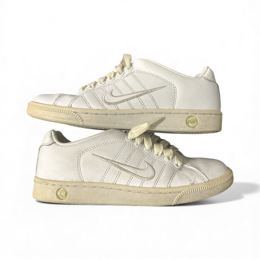 Nike Court Tradition Womens Size 7us/4.5 uk White Classic Shoes 315161-111